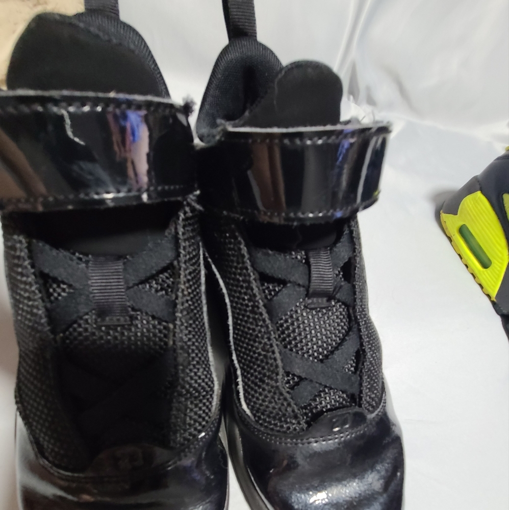 Boys sz 3 Jordan's